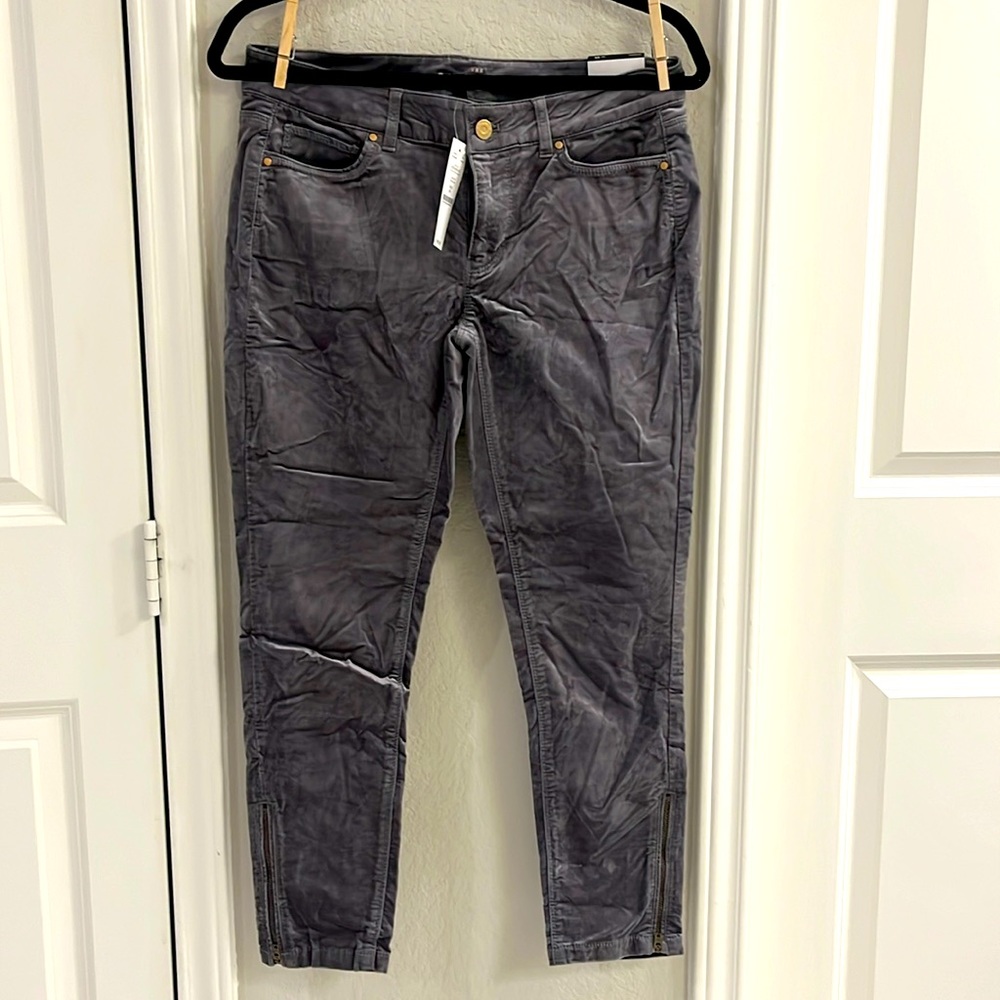 White House Black Market grey velvet, curvy skinny pants, size 4 short